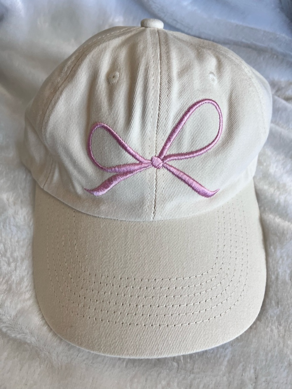 Cream Baseball Cap with Pink Bow Embroidery - Women's Hat